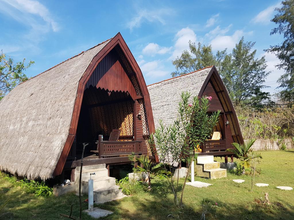 Sasak Island Bungalows Гили-Мено Экстерьер фото